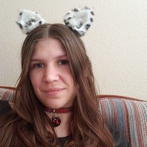 Meet your Posher, Posh